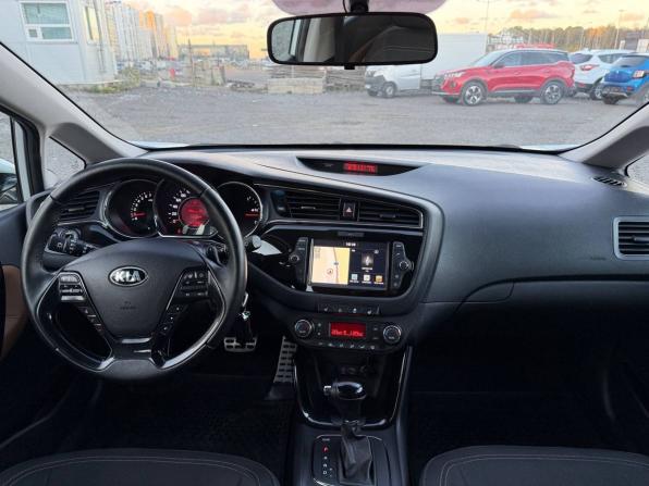 Kia Ceed II Рестайлинг с пробегом 2018 года, цена 1 245 000 рублей, 156946 км, хэтчбек, Автокод Объявления