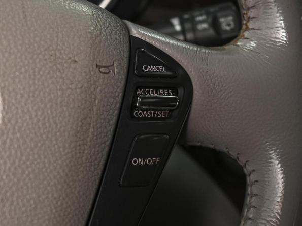 Nissan Quest IV с пробегом 2013 года, цена 1 448 000 рублей, 183036 км, минивэн, Автокод Объявления