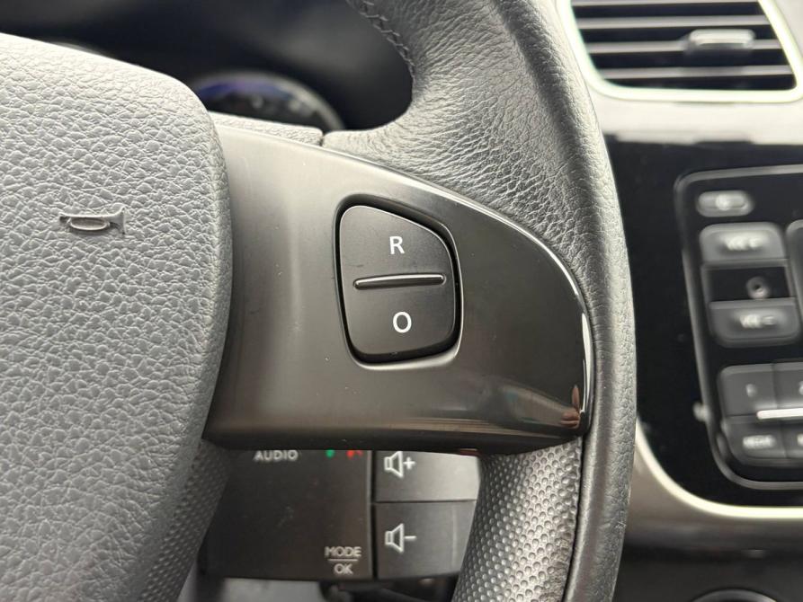 Renault Sandero II Санкт-Петербург  - изображение 13