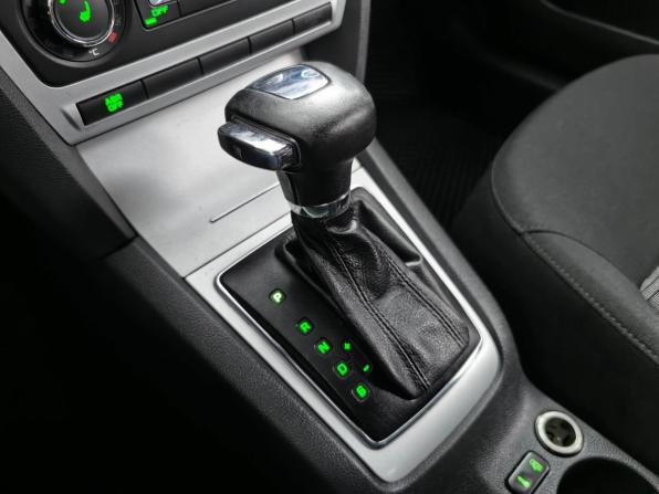Skoda Octavia II (A5) Рестайлинг с пробегом 2011 года, цена 599 000 рублей, 224254 км, лифтбек, Автокод Объявления