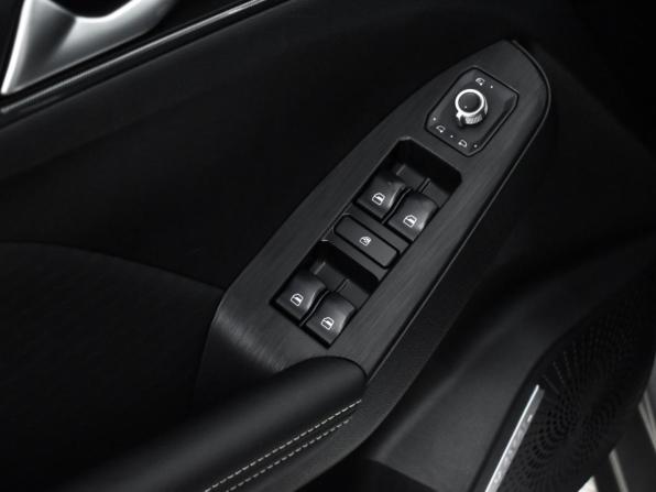 Haval Jolion I с пробегом 2023 года, цена 1 825 000 рублей, 43119 км, внедорожник, Автокод Объявления