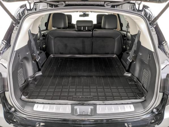 Infiniti QX60 I Рестайлинг с пробегом 2018 года, цена 2 790 000 рублей, 119146 км, внедорожник, Автокод Объявления