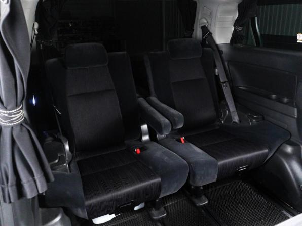 Toyota Vellfire I с пробегом 2008 года, цена 2 045 000 рублей, 328370 км, минивэн, Автокод Объявления