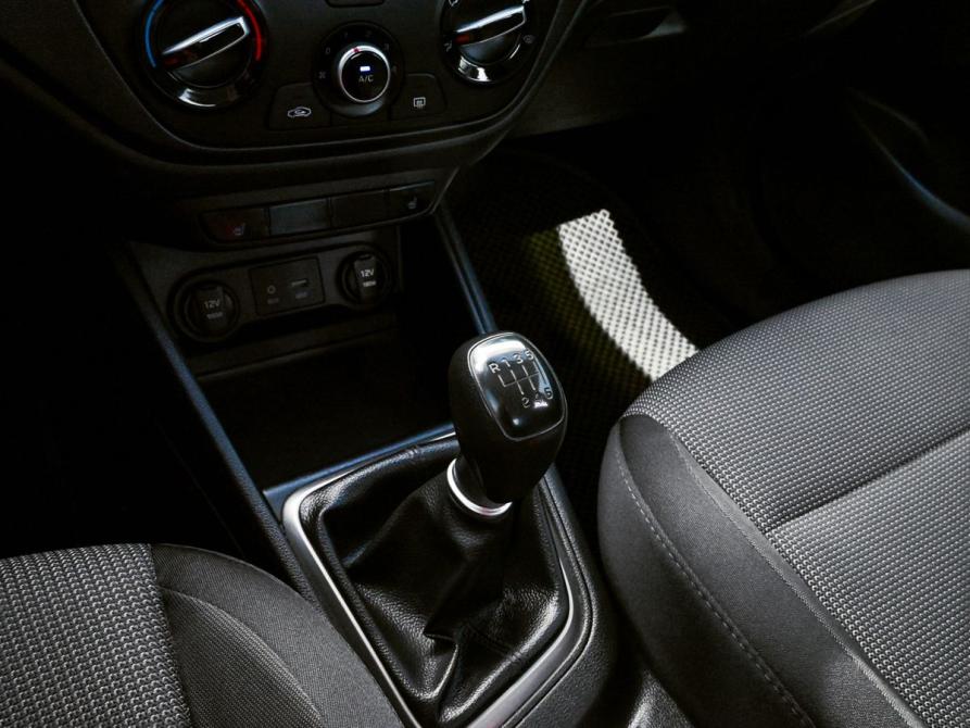 Hyundai Solaris II Екатеринбург  - изображение 9