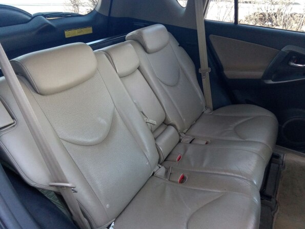 Toyota RAV4 III (XA30) Рестайлинг с пробегом 2010 года, цена 1 577 000 рублей, 136500 км, offers.body_type.unknown, Автокод Объявления
