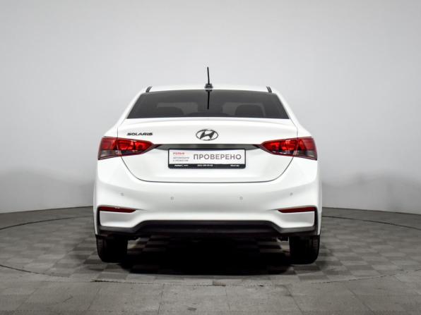 Hyundai Solaris II с пробегом 2018 года, цена 1 100 000 рублей, 128313 км, седан, Автокод Объявления