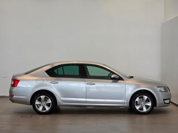 Skoda Octavia III (A7) с пробегом 2015 года, цена 1 133 000 рублей, 233288 км, лифтбек, Автокод Объявления