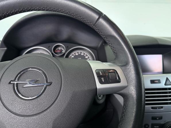 Opel Astra H Рестайлинг с пробегом 2010 года, цена 529 000 рублей, 117852 км, хэтчбек, Автокод Объявления