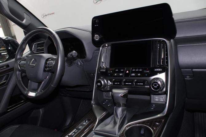 Lexus LX IV с пробегом 2022 года, цена 15 000 000 рублей, 17900 км, внедорожник, Автокод Объявления
