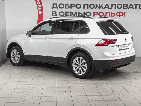 Volkswagen Tiguan II с пробегом 2020 года, цена 2 490 000 рублей, 66052 км, внедорожник, Автокод Объявления