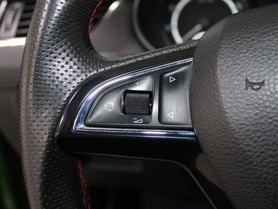 Skoda Octavia RS III Старый Оскол  - изображение 11