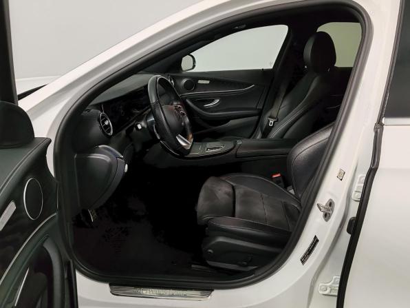 Mercedes-Benz E-Класс V (W213 S213 C238) Рестайлинг с пробегом 2021 года, цена 3 999 000 рублей, 121349 км, седан, Автокод Объявления