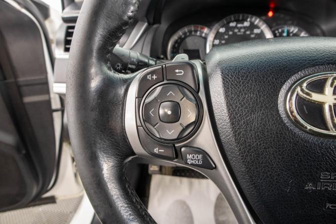 Toyota Camry VII (XV50) с пробегом 2012 года, цена 1 559 000 рублей, 167000 км, седан, Автокод Объявления