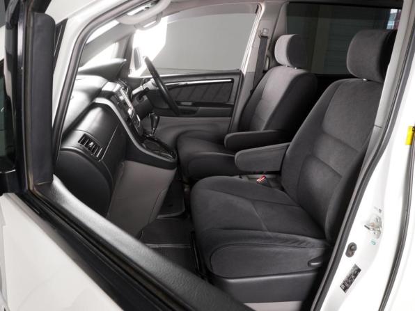 Toyota Alphard I с пробегом 2005 года, цена 2 025 000 рублей, 182397 км, минивэн, Автокод Объявления
