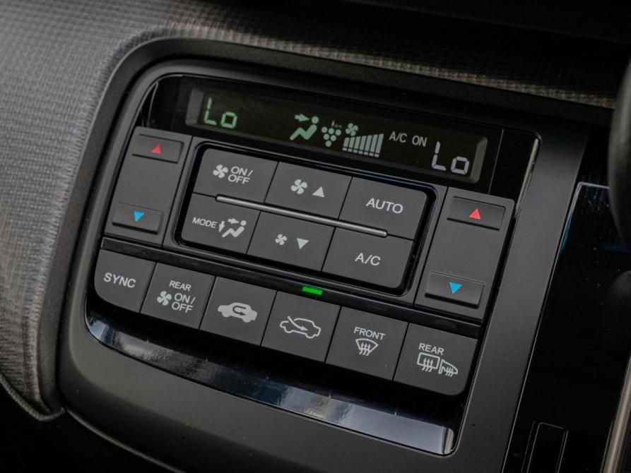 Honda Stepwgn V Рестайлинг Краснодар  - изображение 16