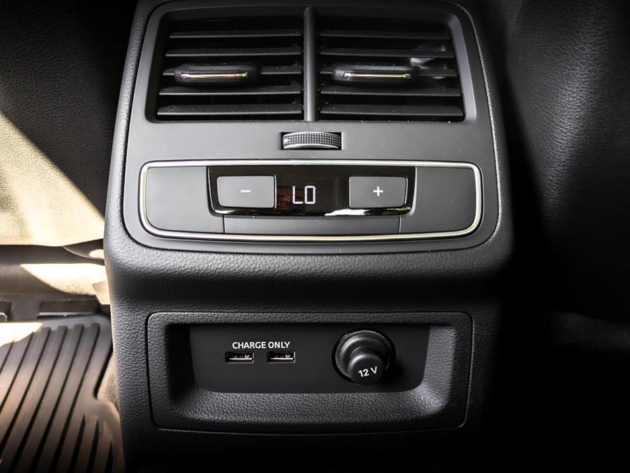Audi A4 V (B9) Рестайлинг Москва  - изображение 28