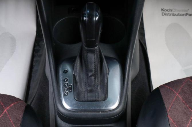 Volkswagen Polo V с пробегом 2015 года, цена 899 000 рублей, 226000 км, седан, Автокод Объявления