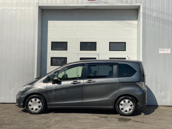 Honda Freed I Рестайлинг с пробегом 2012 года, цена 1 140 500 рублей, 169991 км, компактвэн, Автокод Объявления
