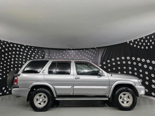 Nissan Terrano II Рестайлинг 2 с пробегом 2001 года, цена 651 000 рублей, 355115 км, внедорожник, Автокод Объявления