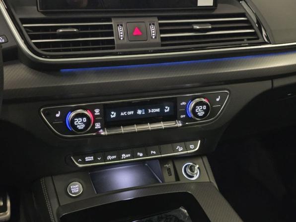 Audi Q5 II (FY) Рестайлинг с пробегом 2025 года, цена 6 049 000 рублей, 79 км, внедорожник, Автокод Объявления