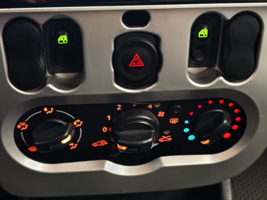 Renault Sandero I Курск  - изображение 12