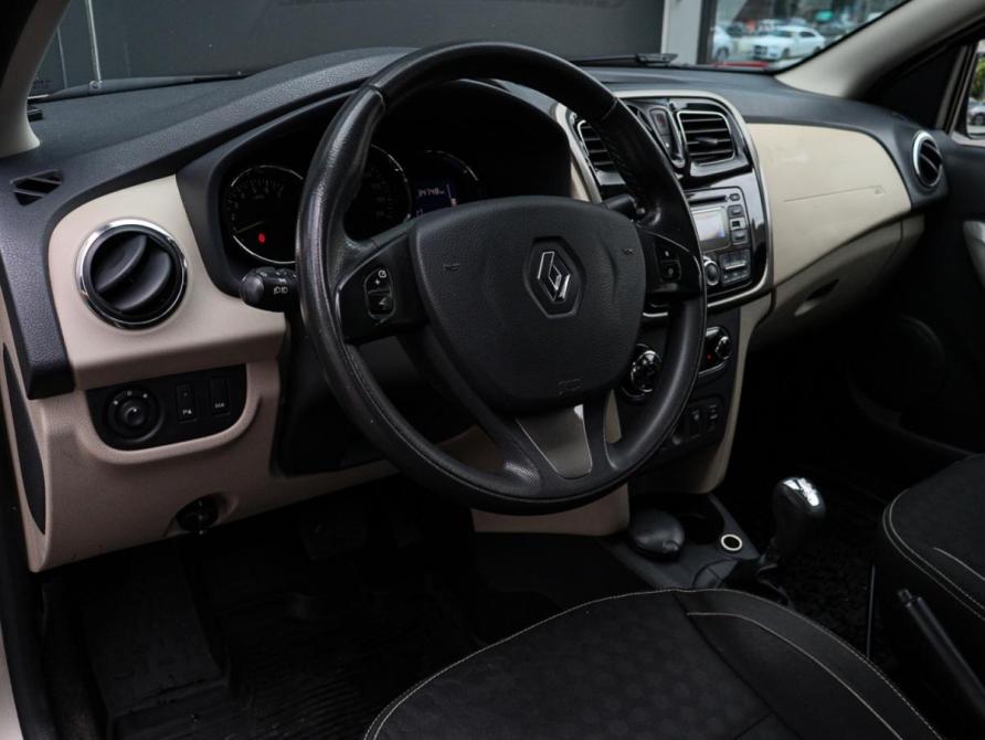 Renault Logan II Москва  - изображение 13