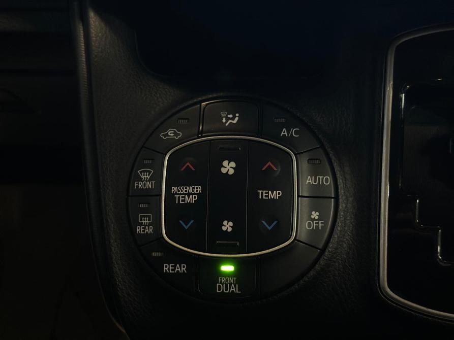 Toyota Noah III (R80) Санкт-Петербург  - изображение 25