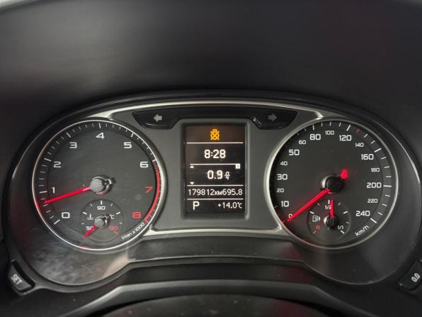 Audi A1 I (8X) с пробегом 2012 года, цена 899 000 рублей, 178000 км, хэтчбек, Автокод Объявления