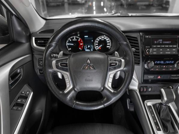 Mitsubishi Pajero Sport III с пробегом 2019 года, цена 2 740 000 рублей, 122616 км, внедорожник, Автокод Объявления