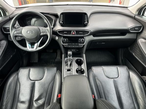 Hyundai Santa Fe IV с пробегом 2018 года, цена 2 695 000 рублей, 269631 км, внедорожник, Автокод Объявления