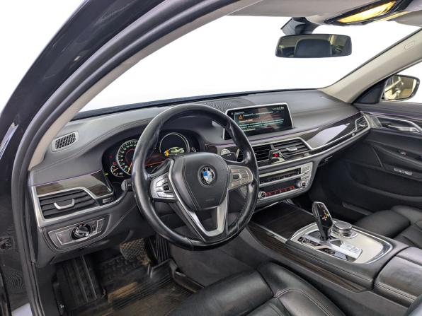 BMW 7 серии VI (G11/G12) с пробегом 2016 года, цена 2 950 000 рублей, 179329 км, седан, Автокод Объявления