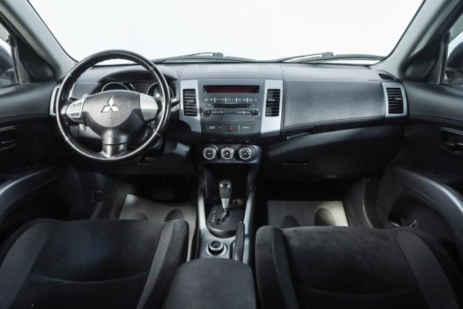 Mitsubishi Outlander II Рестайлинг с пробегом 2011 года, цена 1 349 000 рублей, 155409 км, внедорожник, Автокод Объявления