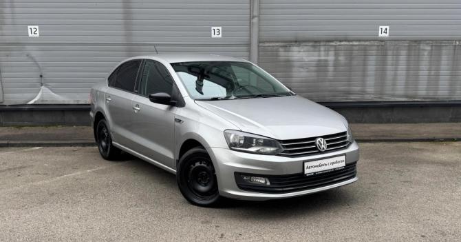 Volkswagen Polo V Рестайлинг с пробегом 2017 года, цена 929 000 рублей, 195640 км, седан, Автокод Объявления