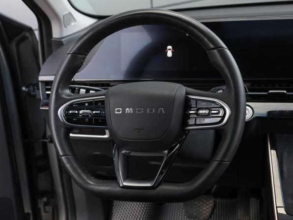 Omoda C5 I с пробегом 2023 года, цена 1 829 000 рублей, 65800 км, внедорожник, Автокод Объявления