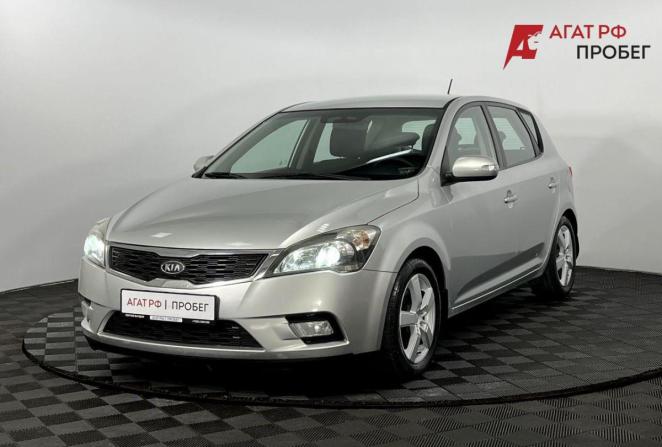 Kia Ceed I Рестайлинг с пробегом 2011 года, цена 895 000 рублей, 127245 км, хэтчбек, Автокод Объявления