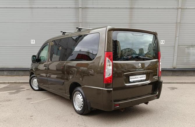Peugeot Expert II Рестайлинг с пробегом 2014 года, цена 1 629 000 рублей, 146386 км, минивэн, Автокод Объявления