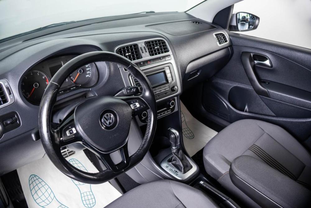 Volkswagen Polo V Рестайлинг Пермь  - изображение 8