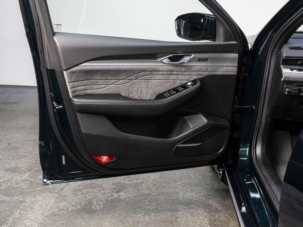 Geely Preface I (China Market) Рестайлинг с пробегом 2023 года, цена 2 736 000 рублей, 33773 км, седан, Автокод Объявления