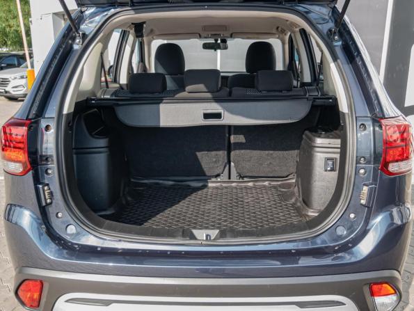 Mitsubishi Outlander III Рестайлинг 3 с пробегом 2020 года, цена 2 200 000 рублей, 112175 км, внедорожник, Автокод Объявления