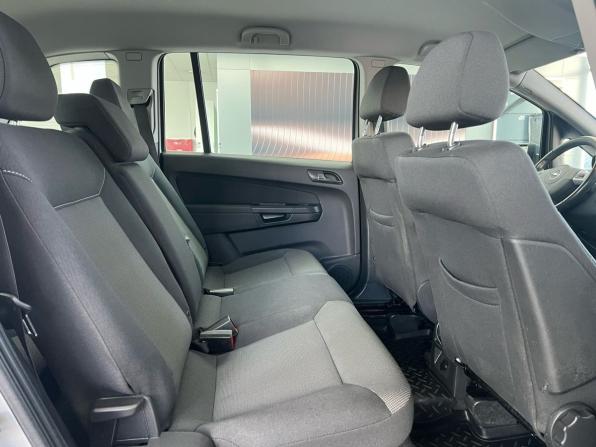 Opel Zafira B Рестайлинг с пробегом 2012 года, цена 799 000 рублей, 91462 км, компактвэн, Автокод Объявления