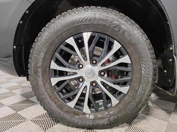 Toyota Land Cruiser 200 Series Рестайлинг 1 с пробегом 2014 года, цена 3 120 000 рублей, 300700 км, внедорожник, Автокод Объявления