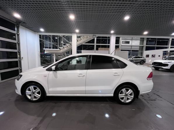 Volkswagen Polo V с пробегом 2014 года, цена 700 000 рублей, 232182 км, седан, Автокод Объявления