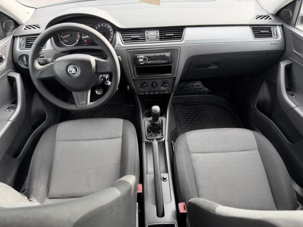 Skoda Rapid I с пробегом 2015 года, цена 900 000 рублей, 139806 км, лифтбек, Автокод Объявления