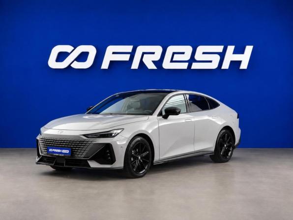 Changan UNI-V I с пробегом 2023 года, цена 2 363 444 рубля, 35977 км, лифтбек, Автокод Объявления