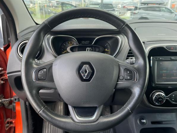 Renault Kaptur I с пробегом 2016 года, цена 1 120 000 рублей, 191353 км, внедорожник, Автокод Объявления