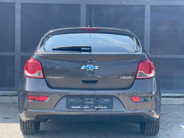 Chevrolet Cruze I Рестайлинг с пробегом 2013 года, цена 700 000 рублей, 180000 км, хэтчбек, Автокод Объявления