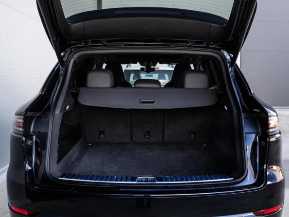 Porsche Cayenne III с пробегом 2023 года, цена 12 500 000 рублей, 40873 км, внедорожник, Автокод Объявления
