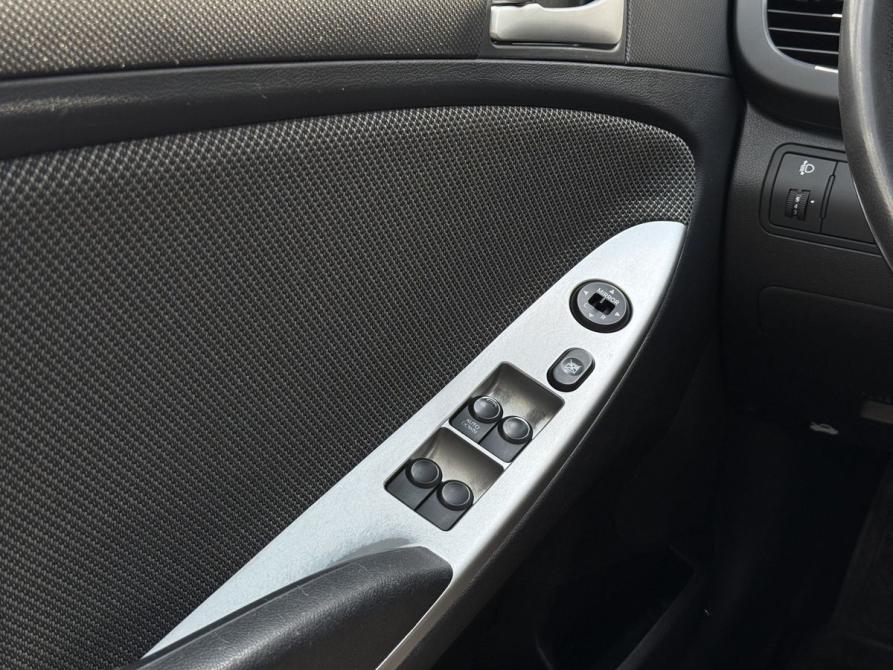 Hyundai Solaris I Ярославль  - изображение 15