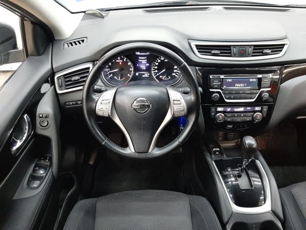 Nissan Qashqai II с пробегом 2018 года, цена 1 540 000 рублей, 168248 км, внедорожник, Автокод Объявления