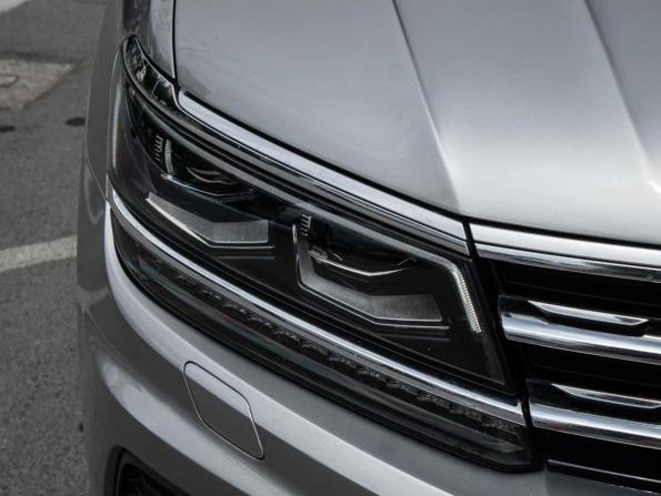 Volkswagen Tiguan II с пробегом 2017 года, цена 1 999 000 рублей, 230935 км, внедорожник, Автокод Объявления